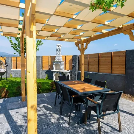 Cedrus Premium -fethiye'de Denize Yakin 2+1 Lueks Muhafazakar Fethiye