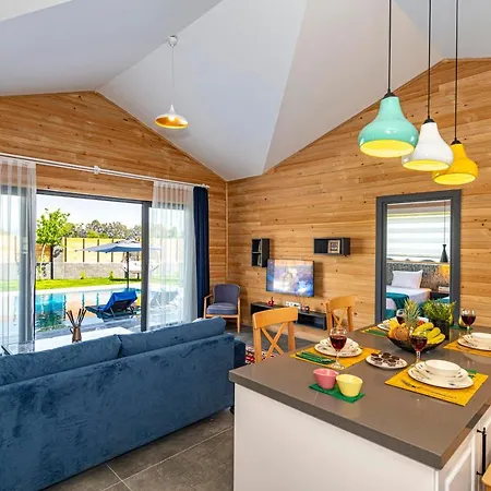 Cedrus Premium -fethiye'de Denize Yakın 2+1 Lüks Muhafazakar Fethiye